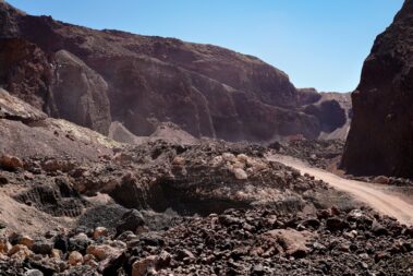 کاربرد پوکه معدنی قروه در صنایع مختلف